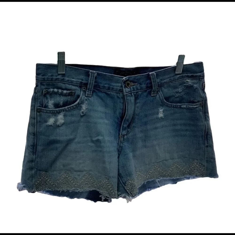 Lucky Brand The Cut Off Raw Hem Embroidered Shorts